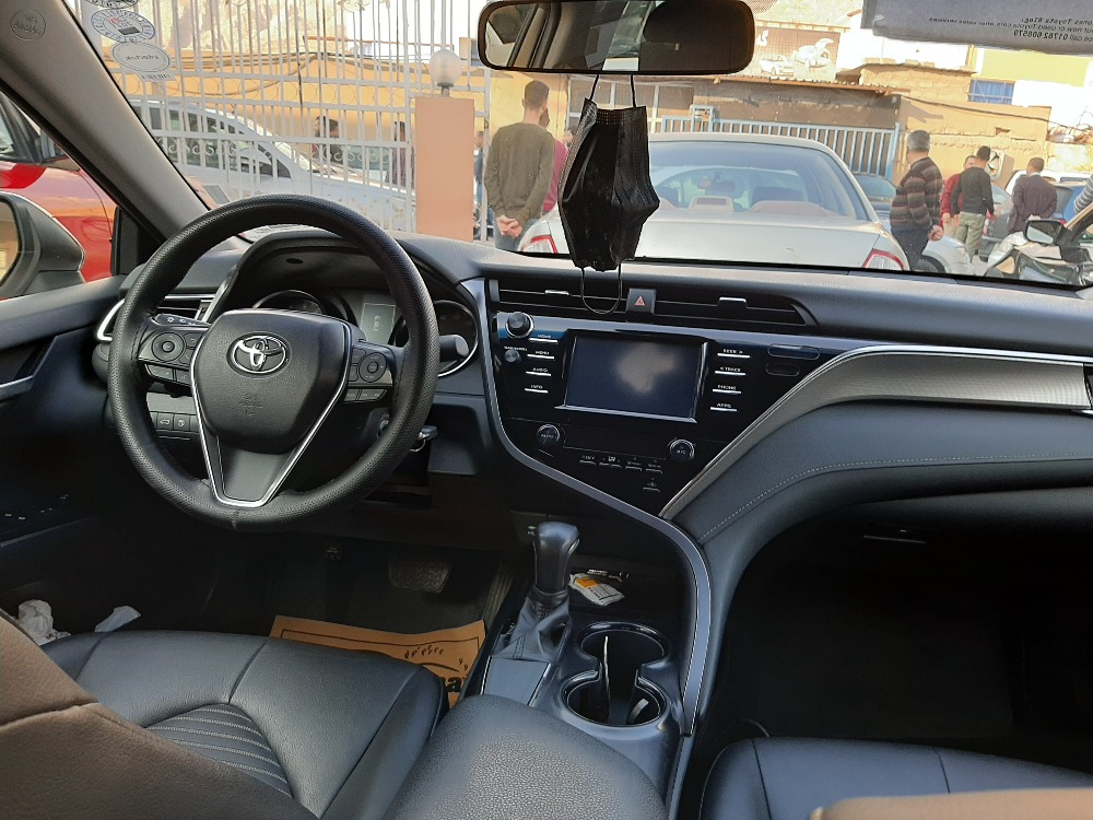 تۆیۆتا کامری